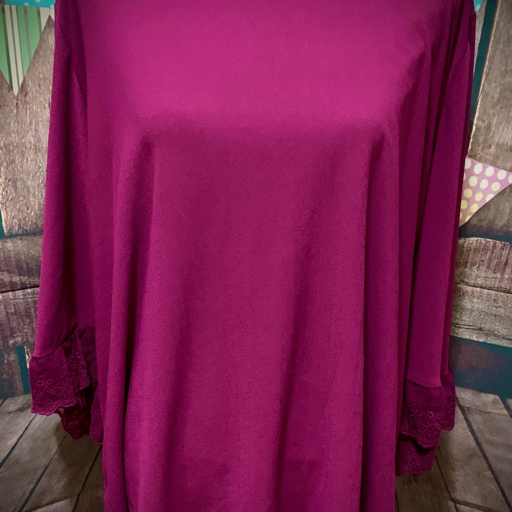 Pretty Ruffle Cuff Top